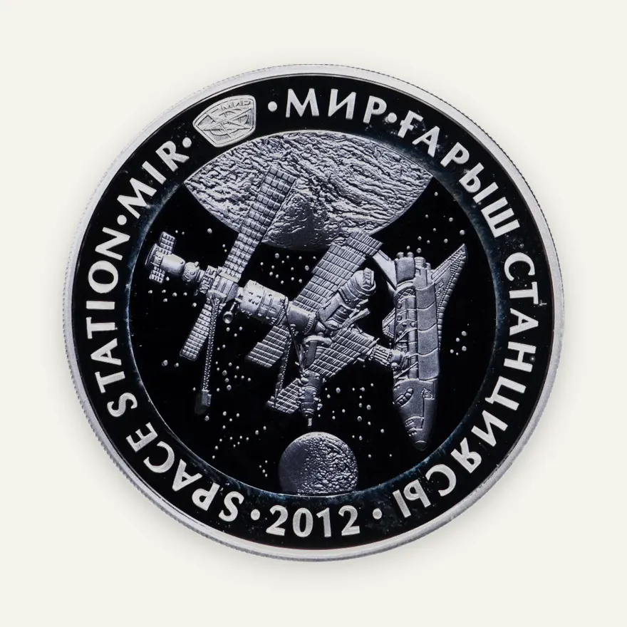 Казахстан 500 тенге 2012  Космос - Космическая станция Мир, реверс