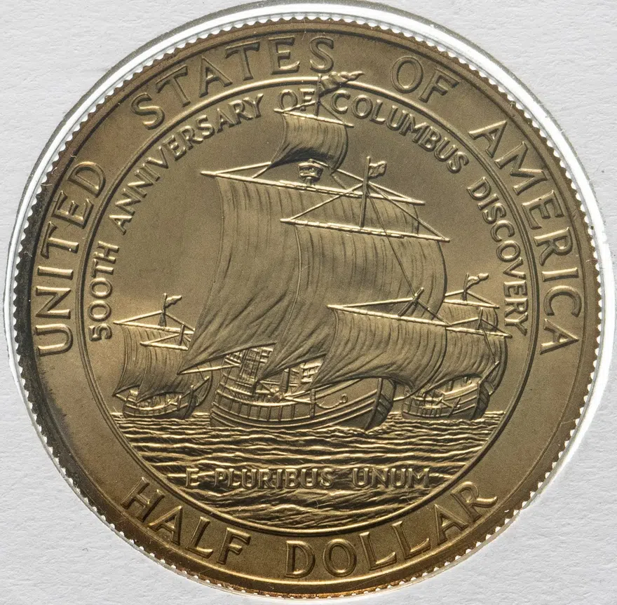 США 50 центов (1/2 доллара, half dollar) 1992 D Columbus Quincentenary (500 лет открытия Америки Христофором Колумбом) знак монетного двора "D" - Денвер, в конверте с марками, реверс