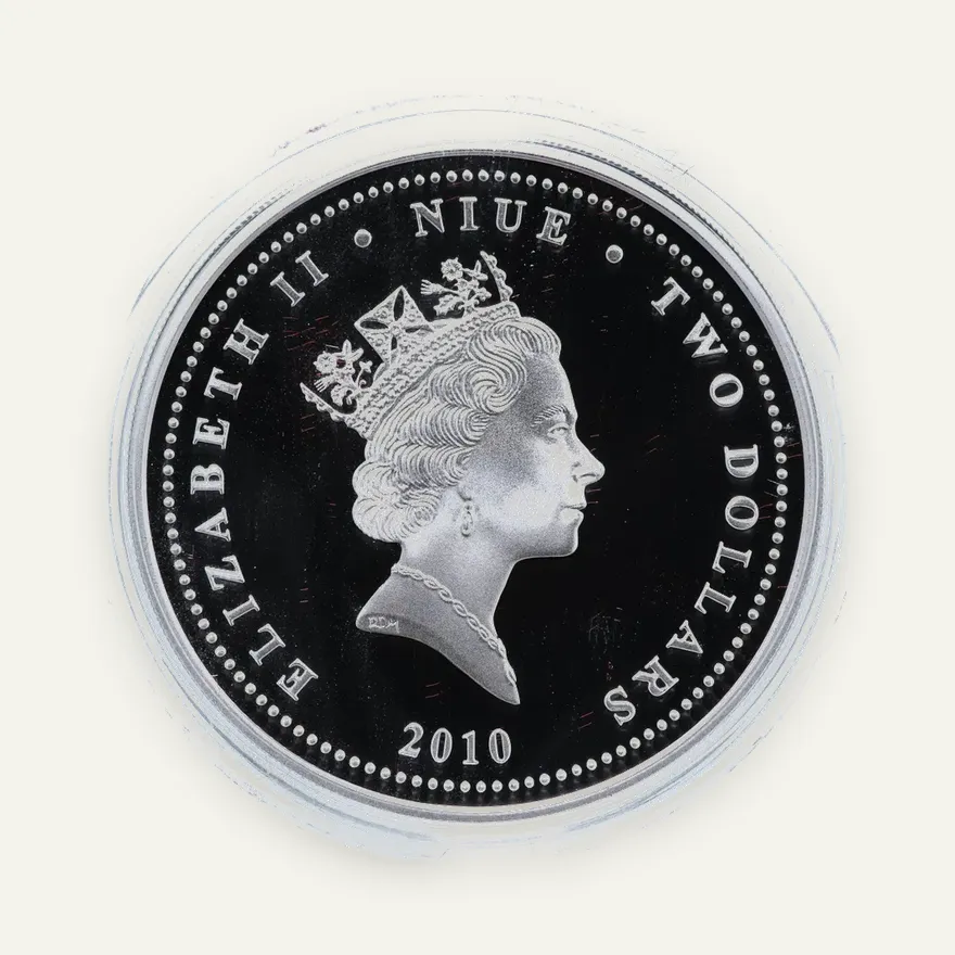 Ниуэ 2 доллара (dollars) 2010 "Старые советские автомобили - ГАЗ-21 "Волга"", реверс
