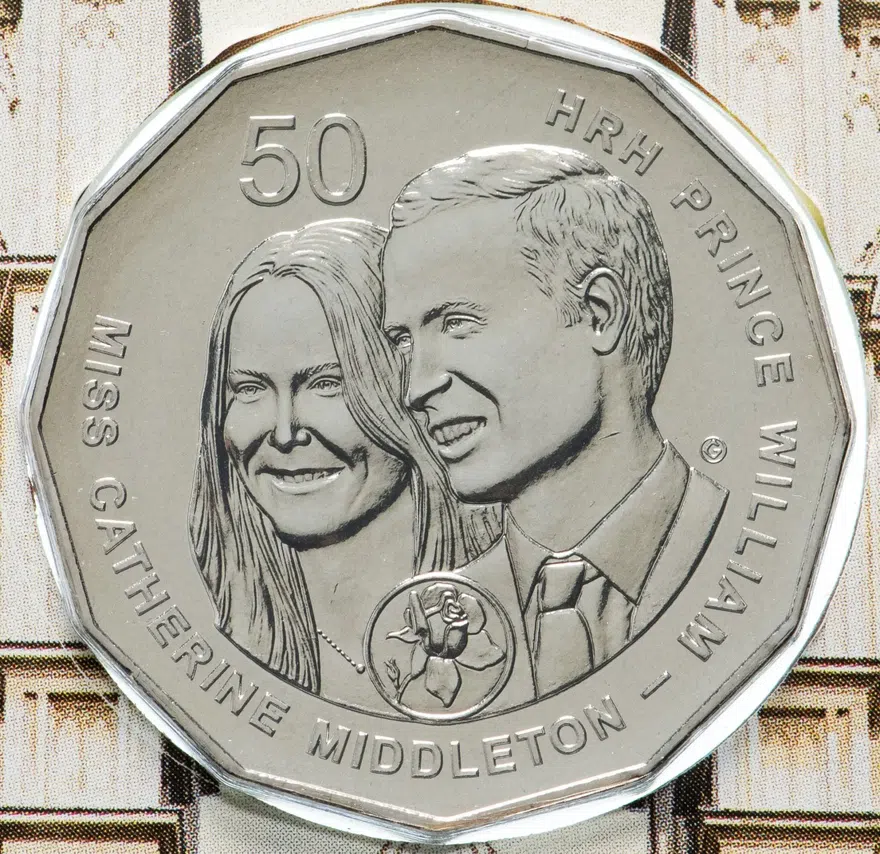 Австралия 50 центов (cents) 2011  Свадьба принца Уильяма и Кэтрин Миддлтон, в конверте с марками, реверс