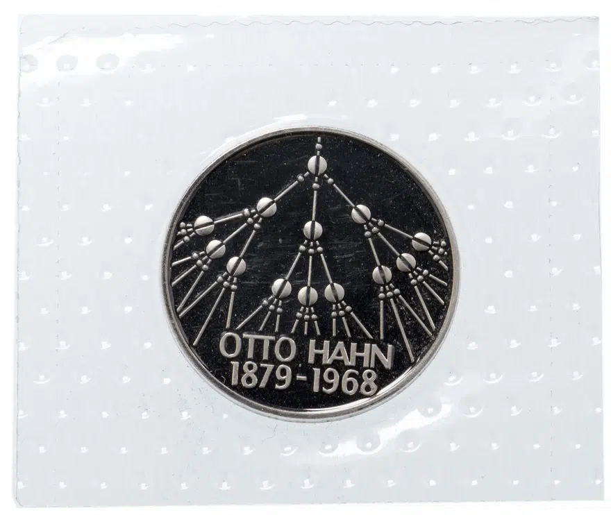 Германия 5 марок (deutsche mark) 1979  100 лет со дня рождения Отто Гана, реверс