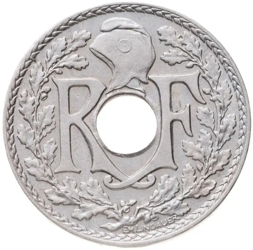 Франция 5 сантимов (centimes) 1935  Новый тип: Отверстие в центре, аверс