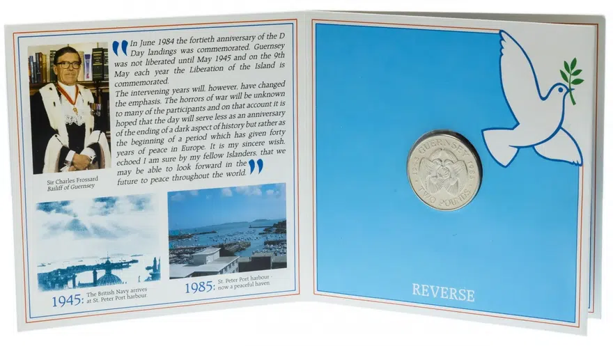 Гернси 2 фунта (pounds) 1985 "40 лет освобождения Европы от фашизма"  в буклете