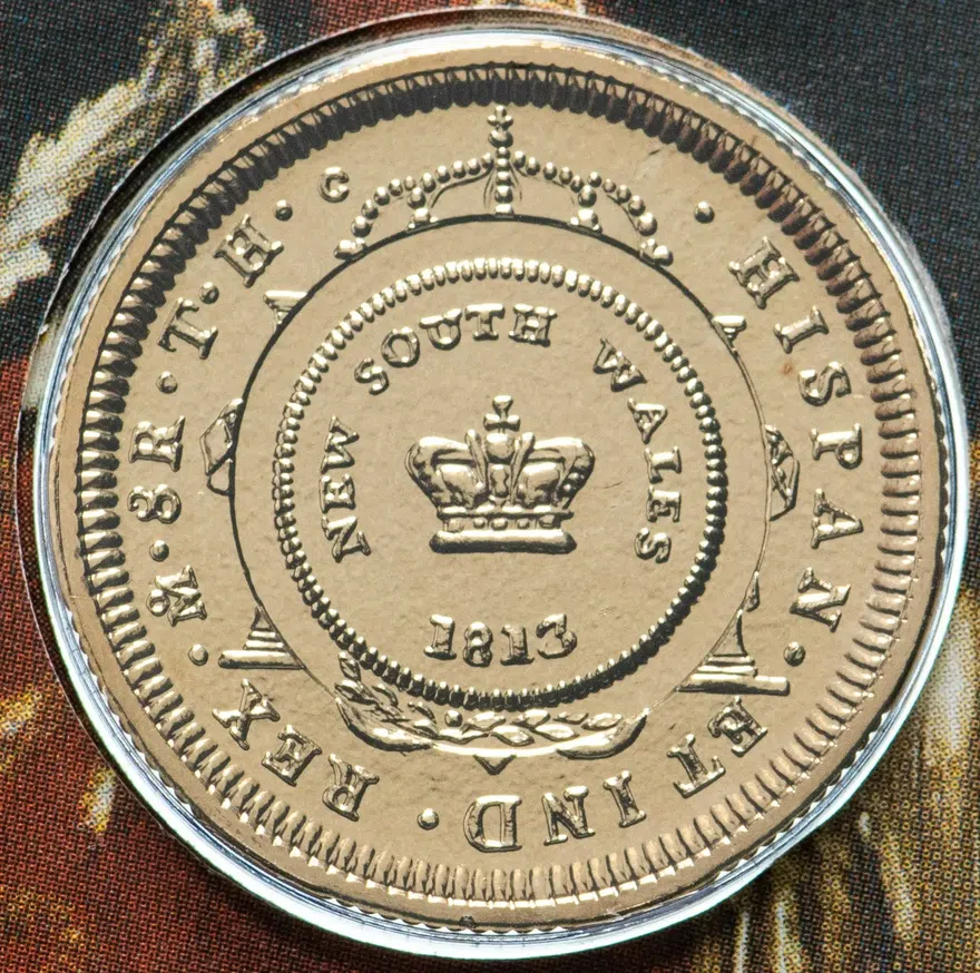 Австралия 1 доллар (dollar) 2013 C 200 лет Дырявому доллару знак монетного двора: "C" - Канберра, в конверте с марками, реверс