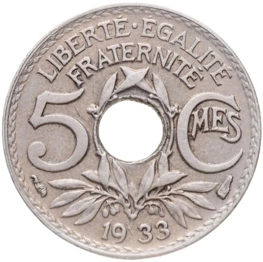 Франция 5 сантимов (centimes) 1933  Новый тип: Отверстие в центре, аверс