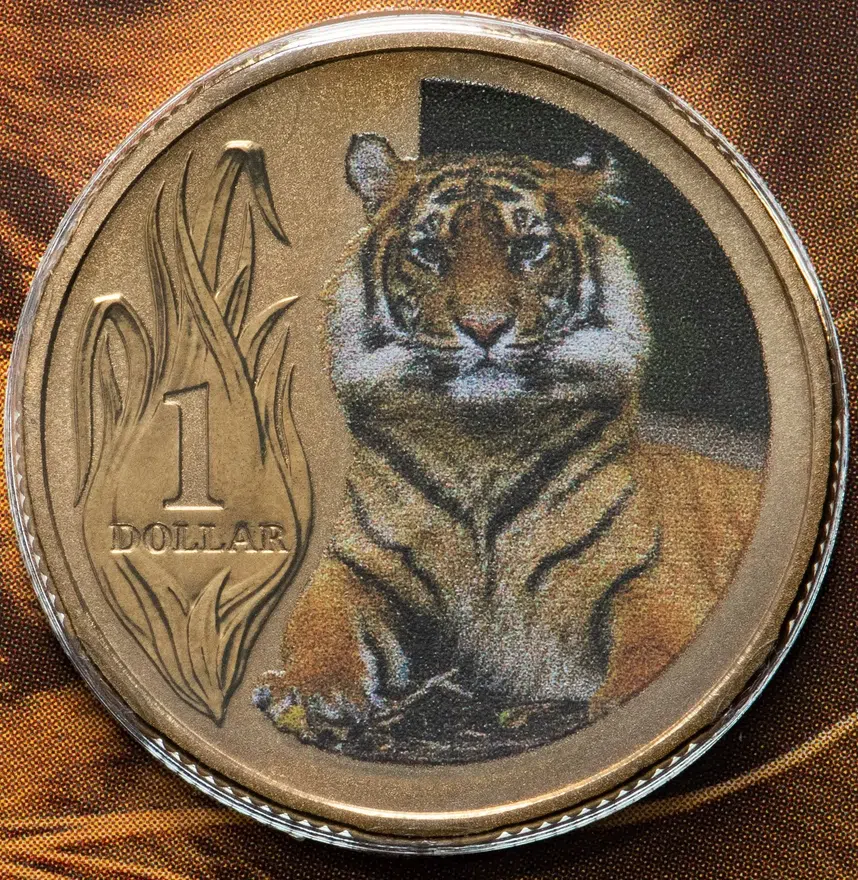 Австралия 1 доллар (dollar) 2012  Животные в зоопарке - Суматранский тигр, конверт с маркой, реверс