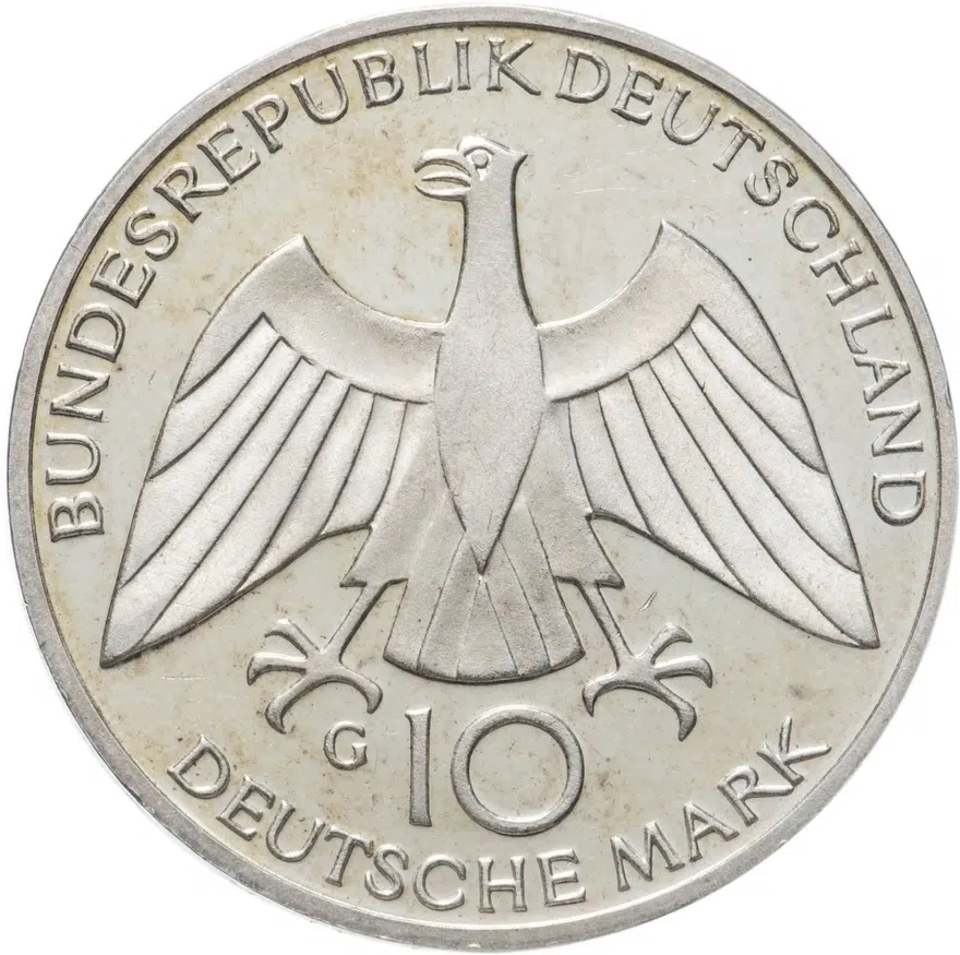 Германия 10 марок (mark) 1972 G XX летние Олимпийские Игры, Мюнхен 1972 - Сплетенные рукава знак монетного двора: "G" - Карлсруэ, реверс
