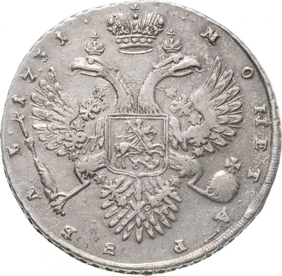 1 рубль 1731    с брошью на груди, крест державы простой, реверс